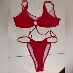 Pretty Little Thing stringy bikini